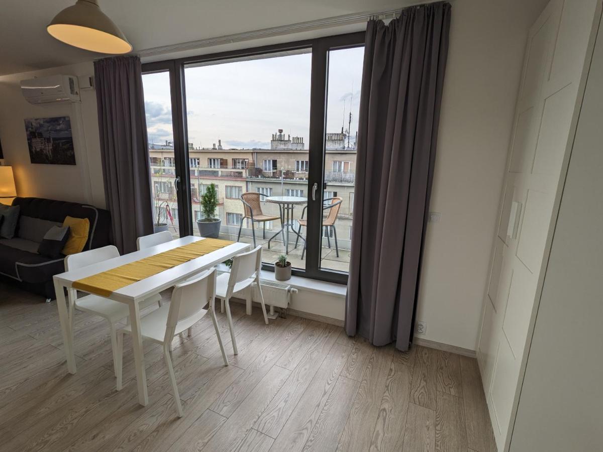 Cozy Apartment With Big Terrace In Central Prague - Karlin Exteriör bild